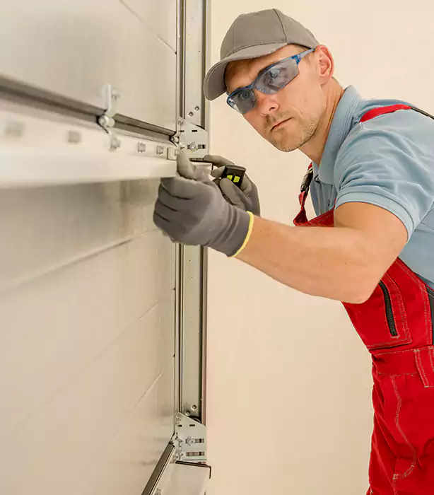 Garage Door Panel Repair Leisure City