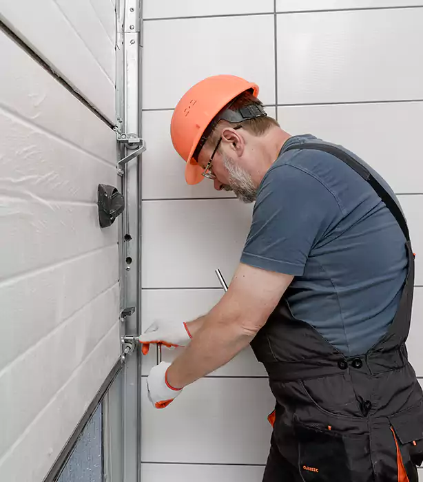 Residential Garage Door Repair Leisure City