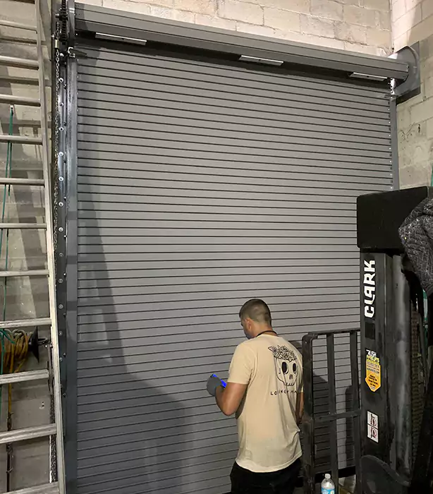 Roll Up Garage Door Replacement Leisure City