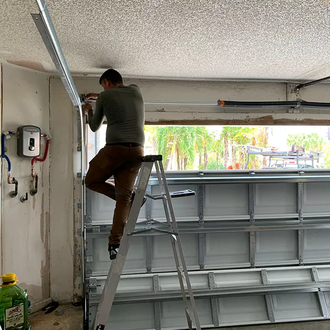 Experienced Garage Door Installation Experts in Leisure City, FL