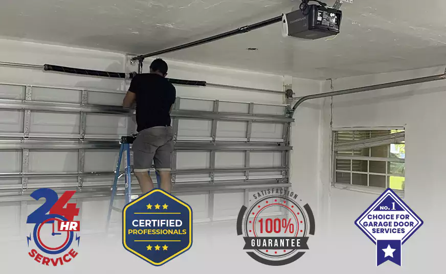 Garage Door Maintenance in Leisure City